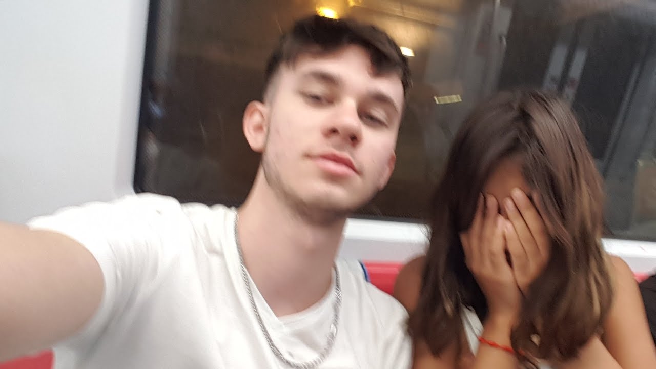 me da pena hablar con mujeres